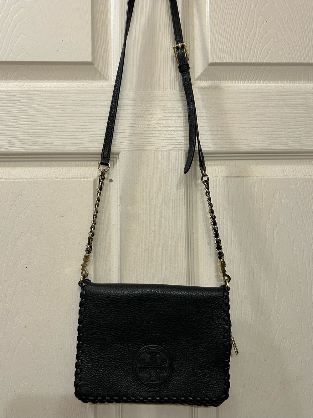 Tory Burch Black Pebbled Leather Whipstitch Crossbody - Picture 2 of 2